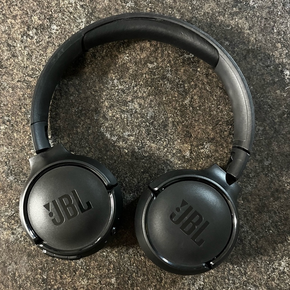 JBL Tune 510BT Headphones